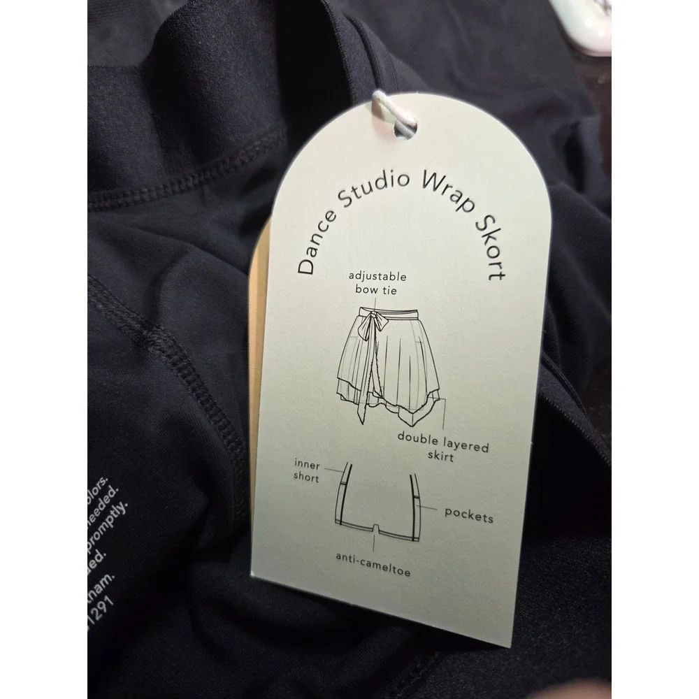 Blogilates Dance Studio Wrap Skort Black XS Double Layered Athletic Skirt Pocket